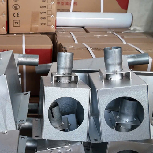 Hộp Kết Nối Mô Tơ Và Ống Cám