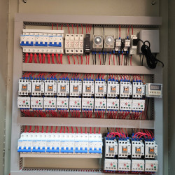 Tủ Điều Khiển Quạt Tự Động Theo Nhiệt Độ