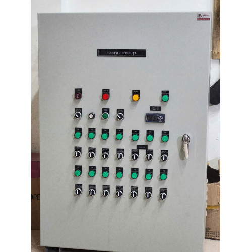Tủ Điều Khiển Quạt Tự Động Theo Nhiệt Độ